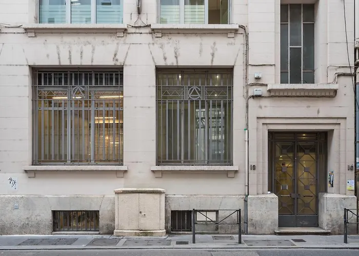 Honore - Suite Arbre Sec